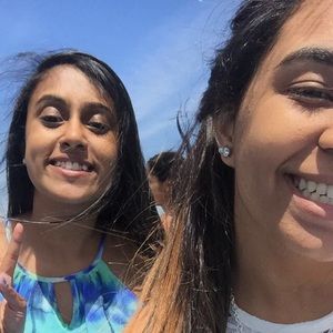 Meet your Posher, Divya