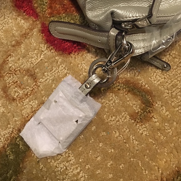 Tignanello Genuine Leather Crossbody Silver Bag - Picture 3 of 4