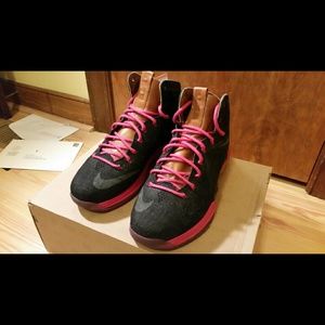 Nike LeBron X (10) EXT QS Denim