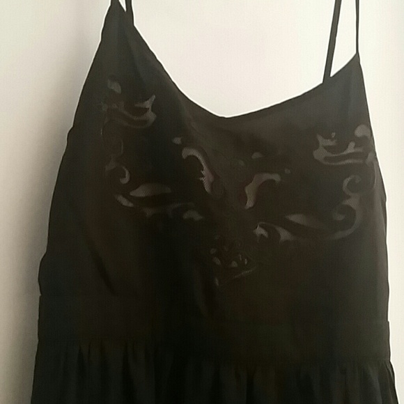 Maxi - Picture 2 of 3