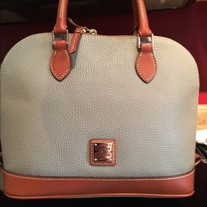 Dooney & Bourke
