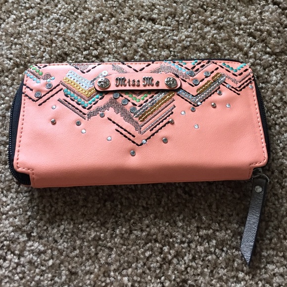 Miss me wallet