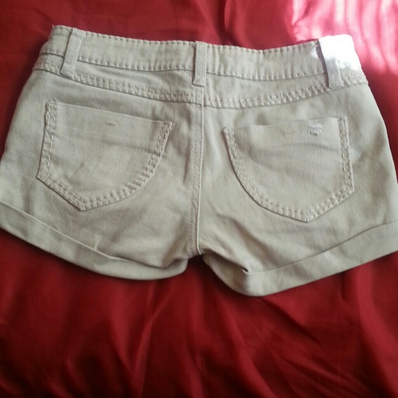Shorts - Picture 2 of 2