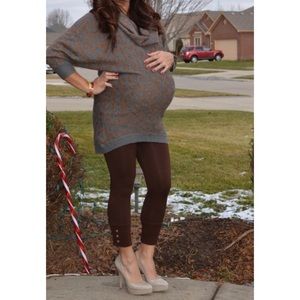 Maternity leggings from Motherhood.