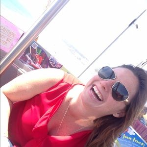 Meet your Posher, Jennifer