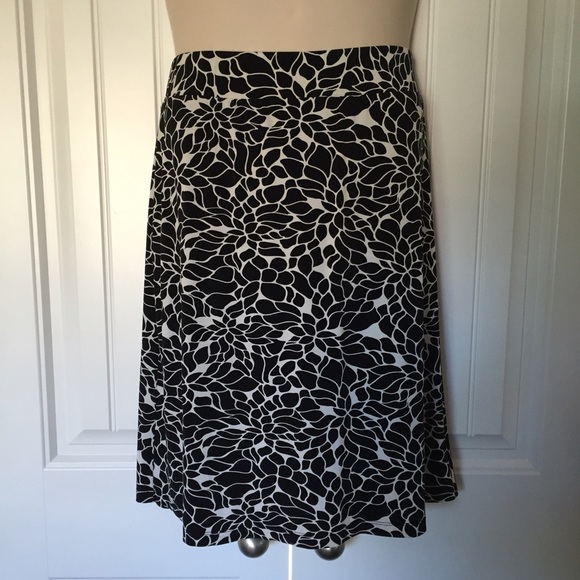 Print skirt with built in foundation garments