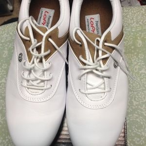Foot Joy LoPro Women Golf Shoes. Size 8.