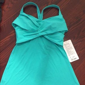 Bundle 2 lulu lemon tops!