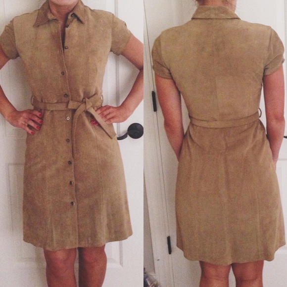 BANANA REPUBLIC Suede Button Down Dress