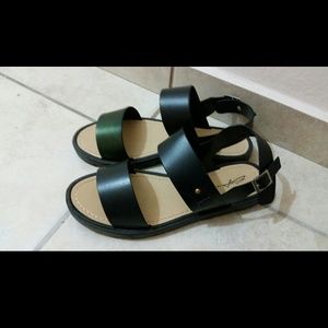 Black sandals
