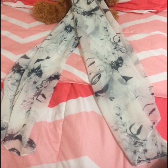 🚫SOLD🚫 - Picture 3 of 3