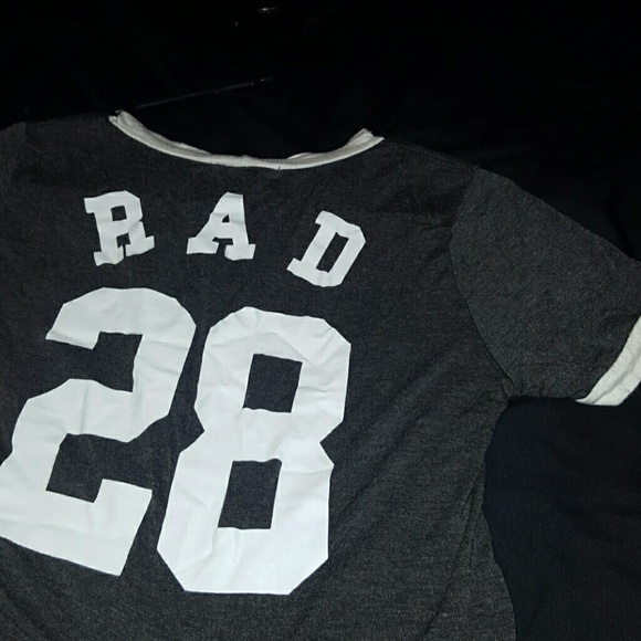 Crop Top - Picture 3 of 4