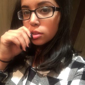 Meet your Posher, Jackie