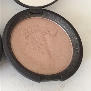 Becca opal