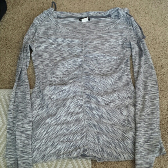 Venus hooded shirt