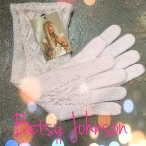 Betsy Johnson Gloves