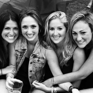 Meet your Posher, Mackenzie