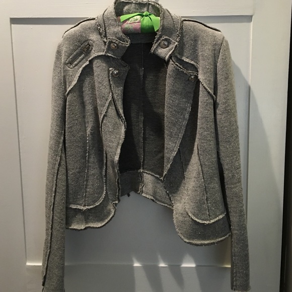Light grey sweater/blazer. Size medium