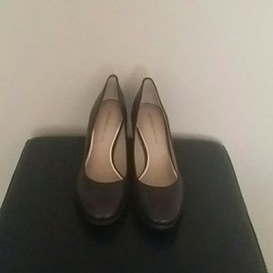 Dark brown dress shoes