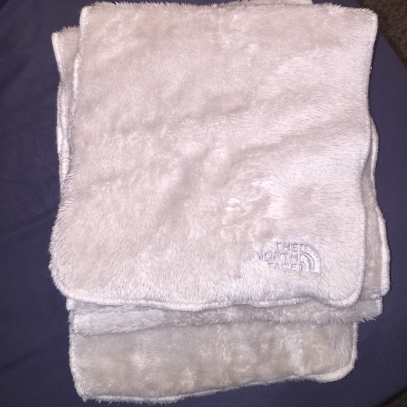 The North Face Accessories - Northface off white scarf