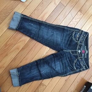 Almost famous capris size 0!