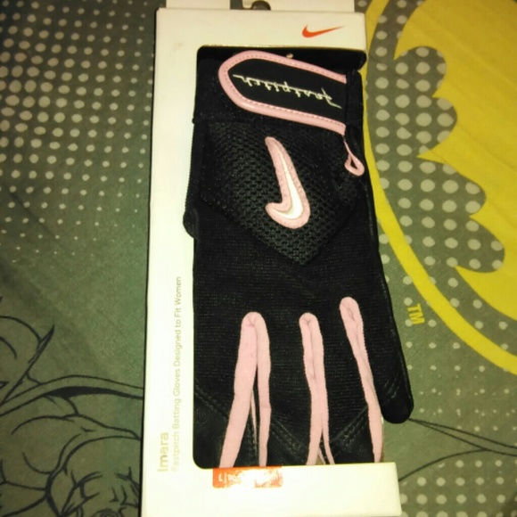 REDUCED! Pink and black woman's fast pitch gloves