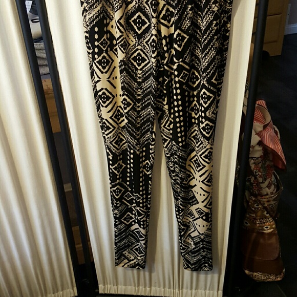 Romper - Picture 2 of 3
