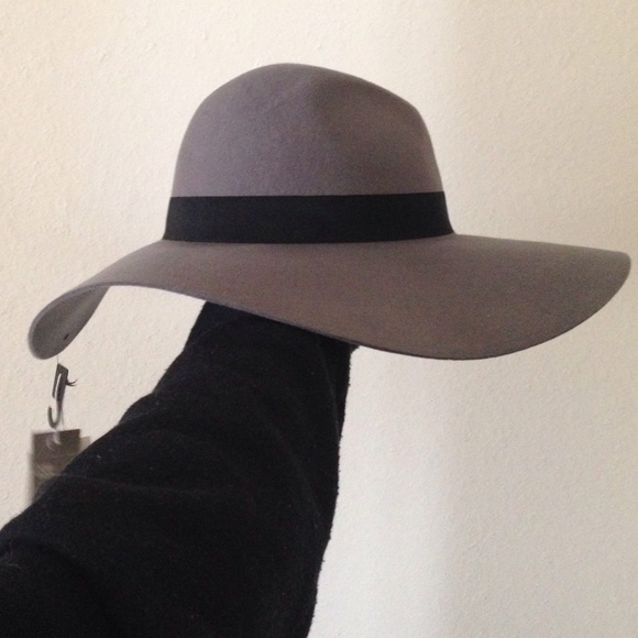 H&M pure wool floppy hat