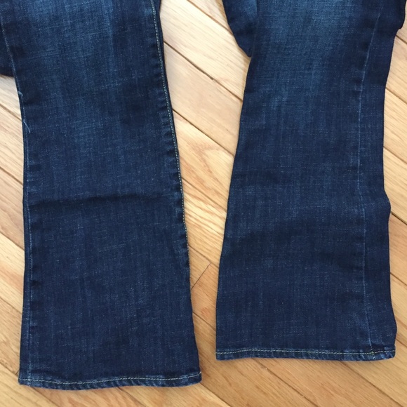 Rock and Republic Jeans. Size 2 medium - Picture 2 of 4
