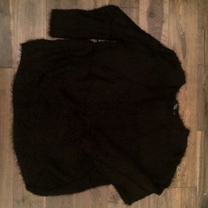 Black fuzzy sweater LF