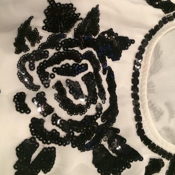 SOLD - Picture 4 of 4