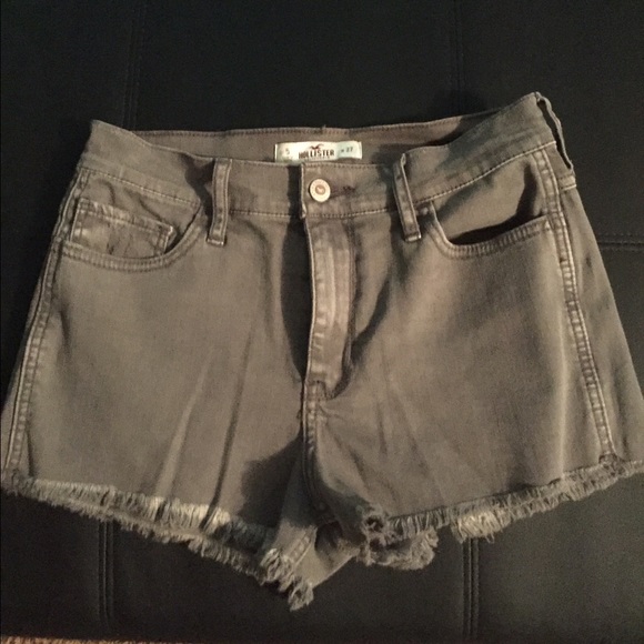 Hollister grey shorts