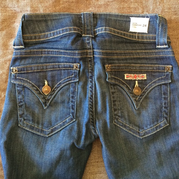 Hudson Size 24 Petitie Signature Bootcut Jean