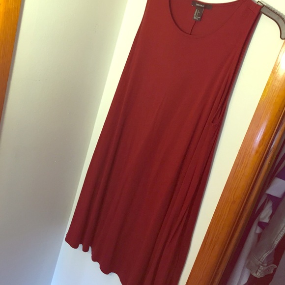 loose dress/or top