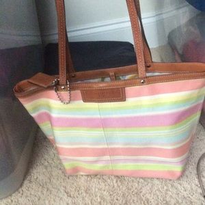 Coach summery bag