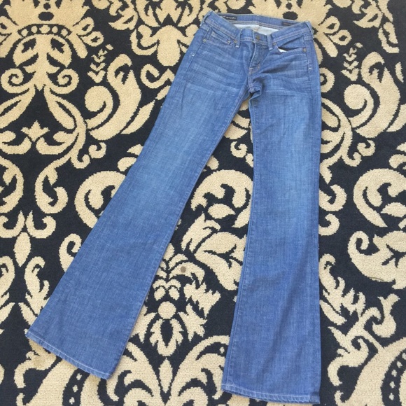 BRAND NEW Citizens of Humanity 'Ingrid' Jeans - Picture 3 of 4