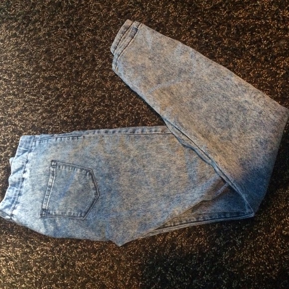 sky high waisted acid wash - Picture 4 of 4