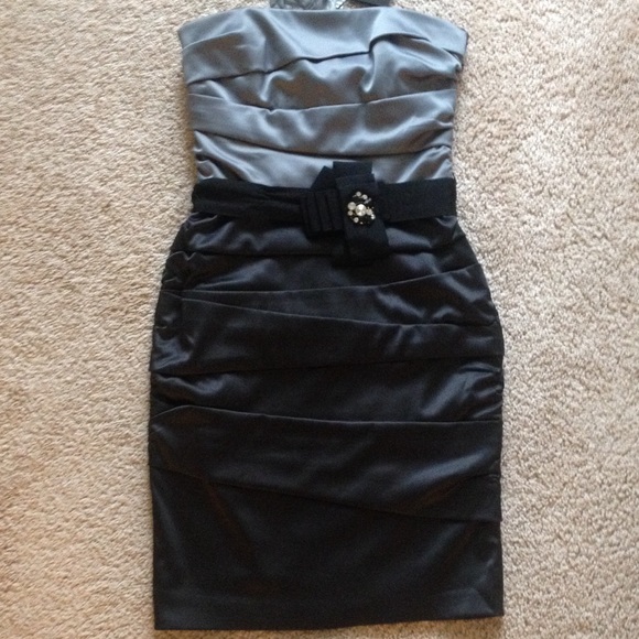 Brand New! White House Black Market dress