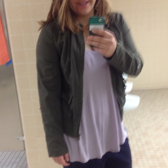 Green bomber jacket - Picture 3 of 4