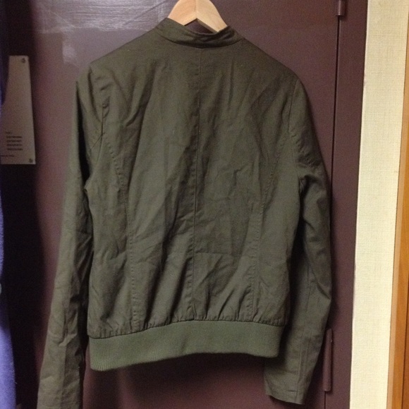 Green bomber jacket - Picture 4 of 4
