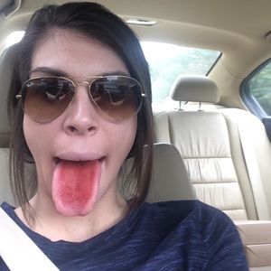 Meet your Posher, Lydia