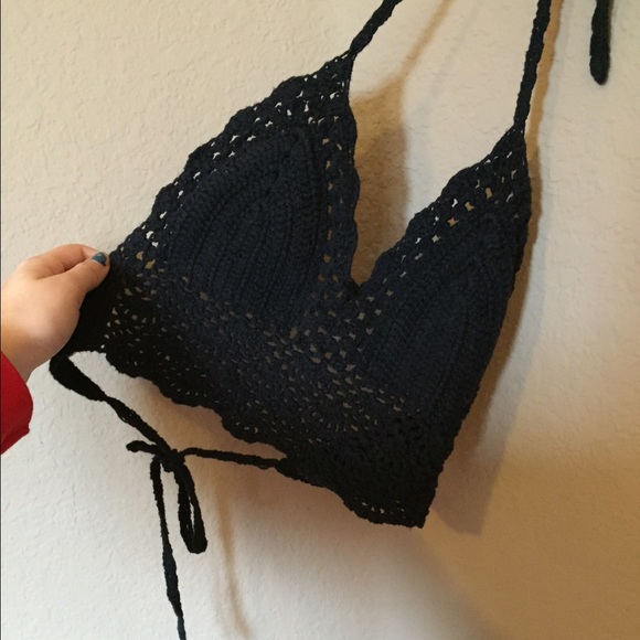 2 super cute woven bralettes - Picture 1 of 2
