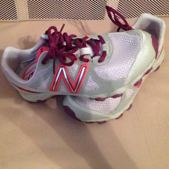 Never worn New Balance running shoes