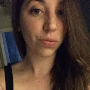 Meet your Posher, Amalia