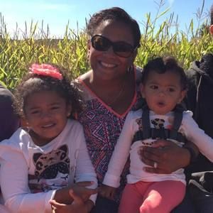 Meet your Posher, Lisa