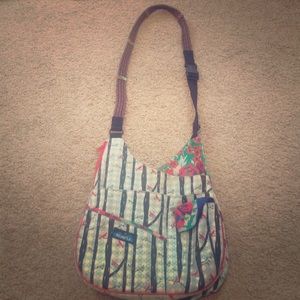 Flowered Kavu Purse