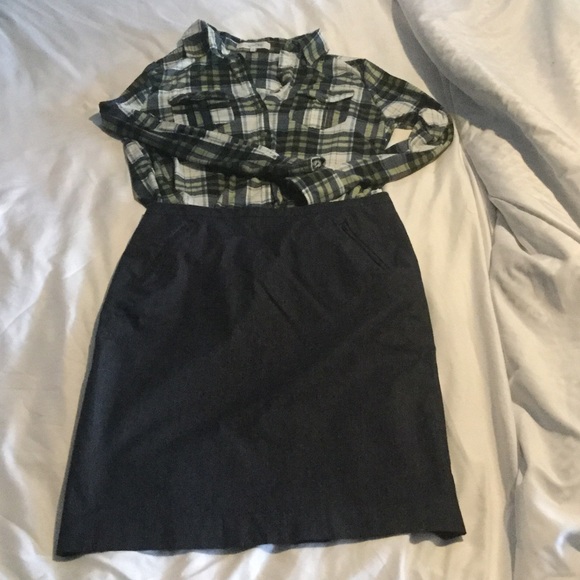 🌟 Dark denim color pencil skirt