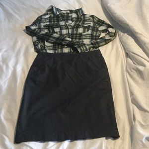 🌟 Dark denim color pencil skirt