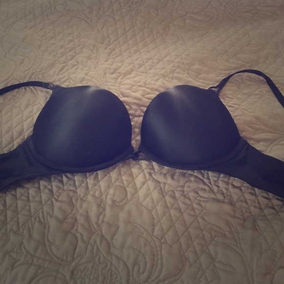VS Bombshell