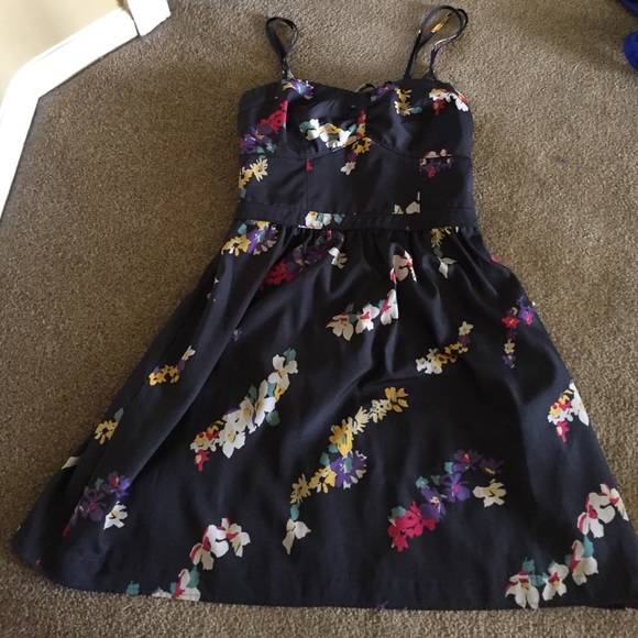 Sexy American eagle floral dress